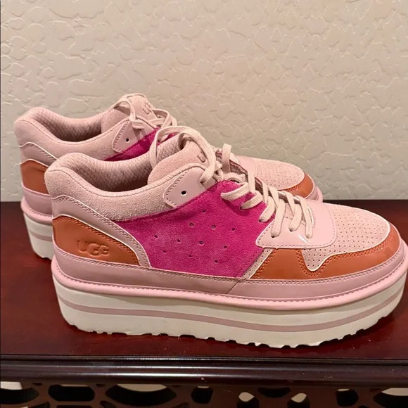 UGG Women’s Pop Punk Pink Platform Sneaker SZ 11 - Picture 2 of 14